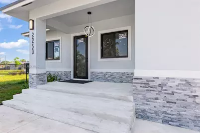 2250 NW 7th Ct, Fort Lauderdale, FL 33311 - Photo 3