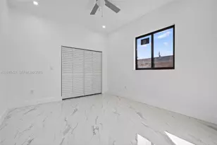 2250 NW 7th Ct, Fort Lauderdale, FL 33311 - Photo 13