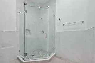 2250 NW 7th Ct, Fort Lauderdale, FL 33311 - Photo 23