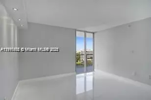 5077 NW 7th St, Miami, FL 33126 - Photo 11