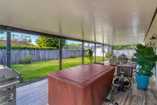 1114 SW 102nd Pl, Miami, FL 33174 - Photo 21