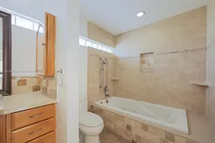 524 NW 14th St, Homestead, FL 33030 - Photo 13