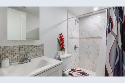 8390 NW 103rd St #102H, Hialeah Gardens, FL 33016 - Photo 19