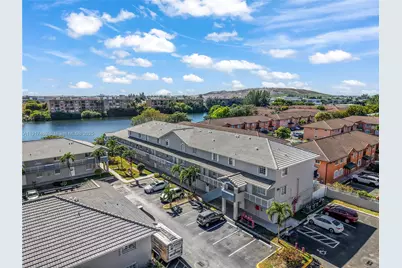 8390 NW 103rd St #102H, Hialeah Gardens, FL 33016 - Photo 27