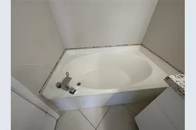 3400 NE 192nd St #1010, Aventura, FL 33180 - Photo 13