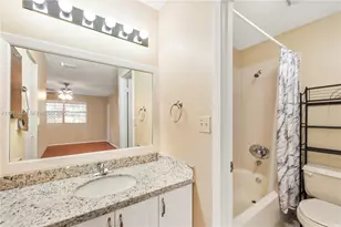 5263 SW 121st Ave, Cooper City, FL 33330 - Photo 17