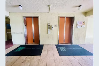 2309 S Cypress Bend Dr #311, Pompano Beach, FL 33069 - Photo 3