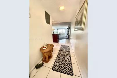 2309 S Cypress Bend Dr #311, Pompano Beach, FL 33069 - Photo 5