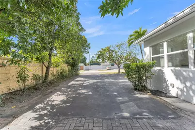 5820 Sheridan St, Hollywood, FL 33021 - Photo 9