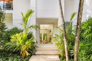 7150 W Lago Dr, Coral Gables, FL 33143 - Photo 3