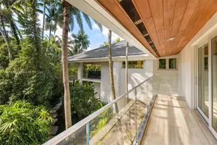 7150 W Lago Dr, Coral Gables, FL 33143 - Photo 35