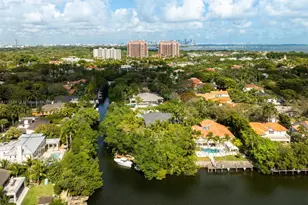 7150 W Lago Dr, Coral Gables, FL 33143 - Photo 79