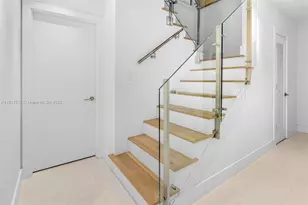 7150 W Lago Dr, Coral Gables, FL 33143 - Photo 37