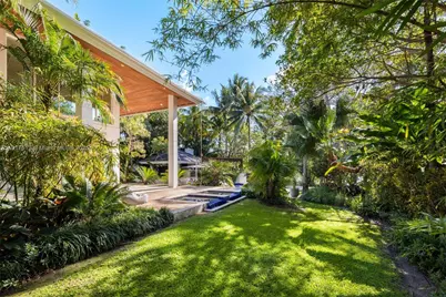 7150 W Lago Dr, Coral Gables, FL 33143 - Photo 49