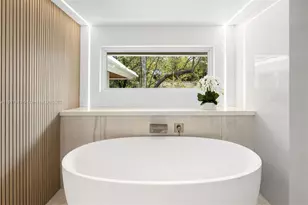 7150 W Lago Dr, Coral Gables, FL 33143 - Photo 29