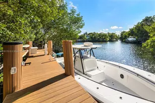 7150 W Lago Dr, Coral Gables, FL 33143 - Photo 57