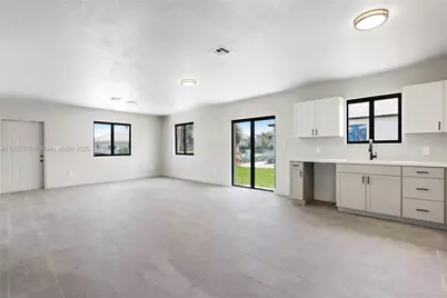 981 NW 4th Ave, Pompano Beach, FL 33060 - Photo 9