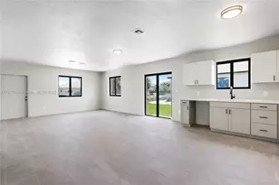 981 NW 4th Ave, Pompano Beach, FL 33060 - Photo 9