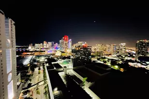 1750 N Bayshore Dr, Miami, FL 33132 - Photo 35