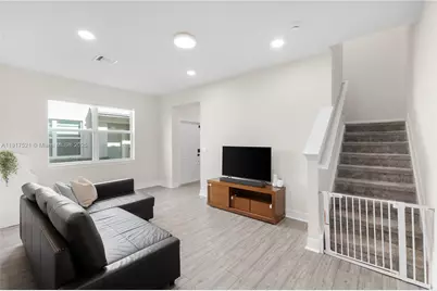 2917 Olivia Ave #2917, Lauderdale Lakes, FL 33311 - Photo 5