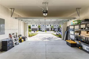 2917 Olivia Ave, Lauderdale Lakes, FL 33311 - Photo 25