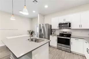 2917 Olivia Ave, Lauderdale Lakes, FL 33311 - Photo 9