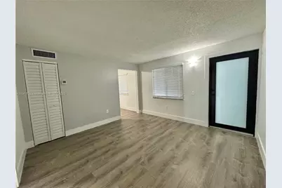 529 SW 4th St #203, Miami, FL 33130 - Photo 1