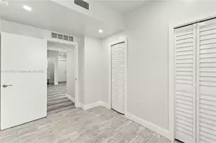 305 NW 58th St, Miami, FL 33127 - Photo 17