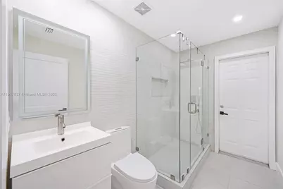 15658 SW 16th St, Pembroke Pines, FL 33027 - Photo 27