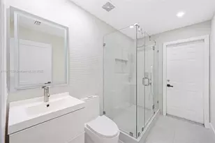 15658 SW 16th St, Pembroke Pines, FL 33027 - Photo 27