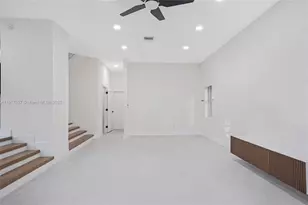 15658 SW 16th St, Pembroke Pines, FL 33027 - Photo 9