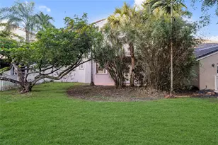 15658 SW 16th St, Pembroke Pines, FL 33027 - Photo 39
