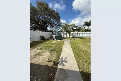 22020 SW 114th Ave, Miami, FL 33170 - Photo 13
