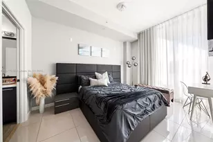 7930 East Dr, North Bay Village, FL 33141 - Photo 15