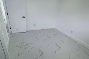 15201 NE 6th Ave, Miami, FL 33162 - Photo 11