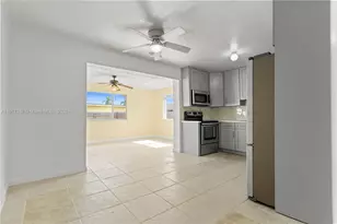 1831 SW 97th Terrace, Miramar, FL 33025 - Photo 17