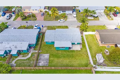 1831 SW 97th Ter, Miramar, FL 33025 - Photo 59