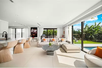 710 S Shore Dr, Miami Beach, FL 33141 - Photo 17