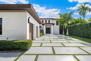 710 S Shore Dr, Miami Beach, FL 33141 - Photo 3