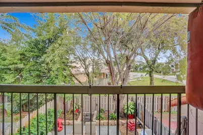 20533 NE 6th Ct, Miami, FL 33179 - Photo 13