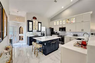 648 W Palm Aire Dr, Pompano Beach, FL 33069 - Photo 9