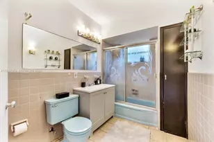 700 S Shore Dr, Miami Beach, FL 33141 - Photo 25
