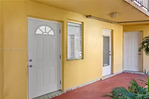 18630 NE 18th Ave, Miami, FL 33179 - Photo 23