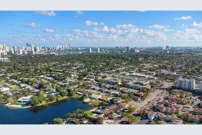 18630 NE 18th Ave #136, Miami, FL 33179 - Photo 31