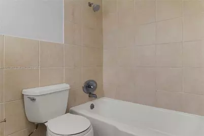 18630 NE 18th Ave #136, Miami, FL 33179 - Photo 19