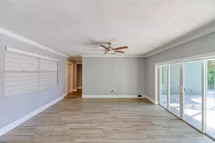 6510 NW 21st St, Sunrise, FL 33313 - Photo 9
