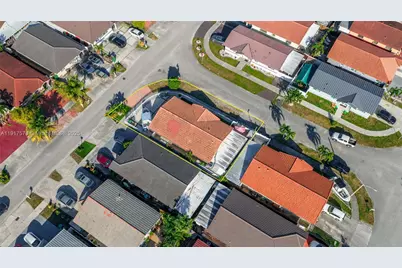 2508 W 71st Pl, Hialeah, FL 33016 - Photo 45