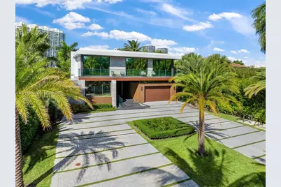 342 S Parkway, Golden Beach, FL 33160 - Photo 1