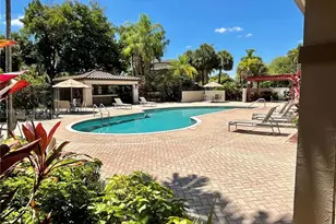 9846 Nob Hill Ln, Sunrise, FL 33351 - Photo 5