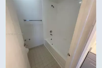 9846 Nob Hill Ln #9846, Sunrise, FL 33351 - Photo 13